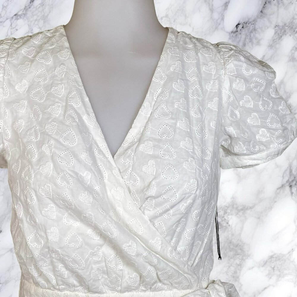 LPA Back Cutout Wrap Dress in White Embroidered Heart - Picture 5 of 11